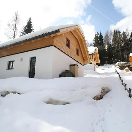 Chalet Modern Chalet Near Ski Area In Bad Kleinkirchheim