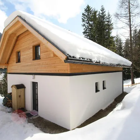 Modern Chalet Near Ski Area In Bad Kleinkirchheim