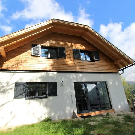 Modern Chalet Near Ski Area In Bad Kleinkirchheim
